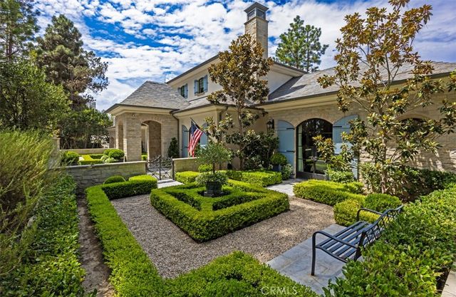 7 Oakmont Lane, Newport Beach, CA 92660