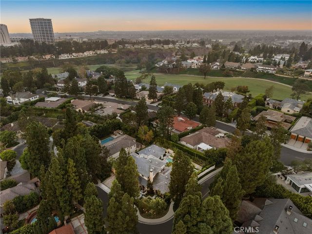 7 Oakmont Lane, Newport Beach, CA 92660