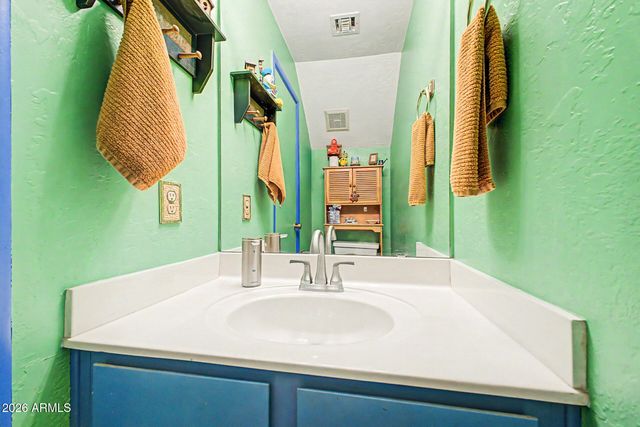4442 E BLUEFIELD Avenue, Phoenix, AZ 85032