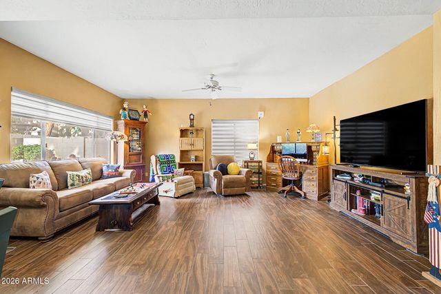 4442 E BLUEFIELD Avenue, Phoenix, AZ 85032