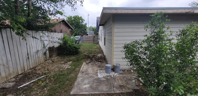5407 Indian Desert, San Antonio, TX 78242