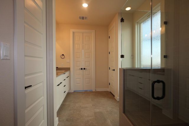 225 Grayson Elm Pass, Dripping Springs, TX 78620
