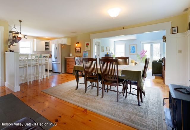 5246 New York 9-G, Tivoli, NY 12583