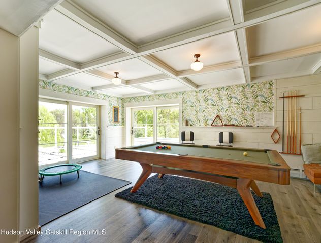 5246 New York 9-G, Tivoli, NY 12583