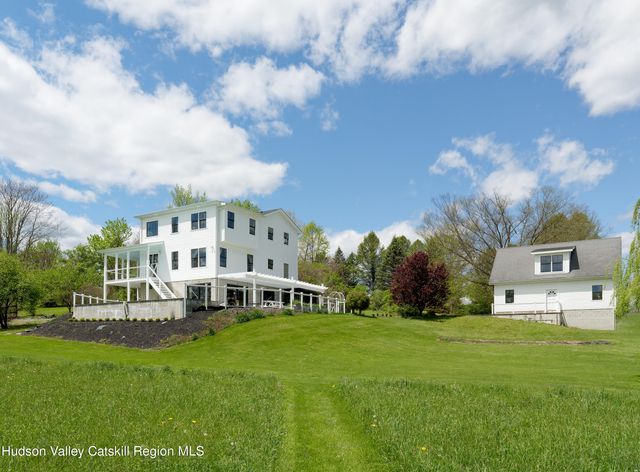 5246 New York 9-G, Tivoli, NY 12583