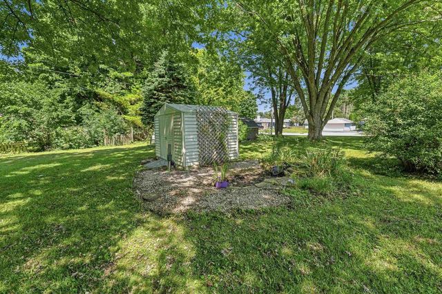 709 MEMORIAL DRIVE, Kewaskum, WI 53040