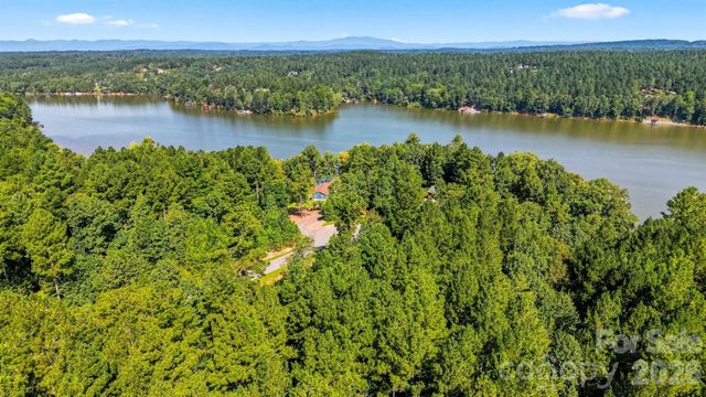 2240 Island View Lane NE 7, Connelly Springs, NC 28612