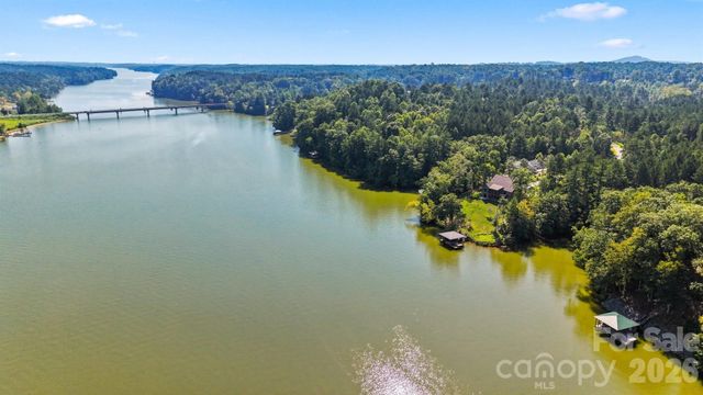 2240 Island View Lane NE 7, Connelly Springs, NC 28612
