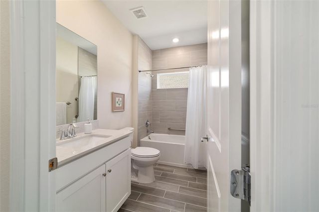1129 SE 42ND ROAD, Ocala, FL 34480