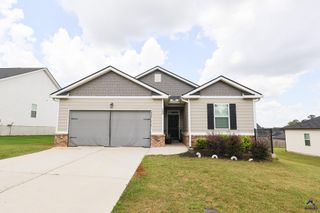 120 Taylor Woods Court, Bonaire, GA 31005