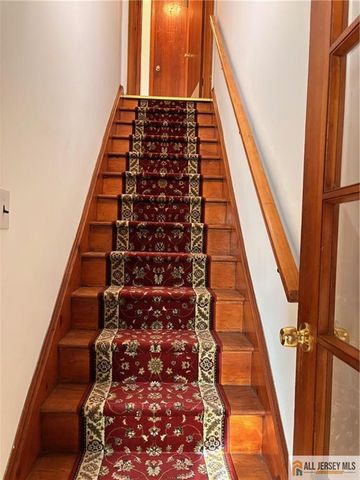 18 Fountain Street B, East Brunswick, NJ 08816