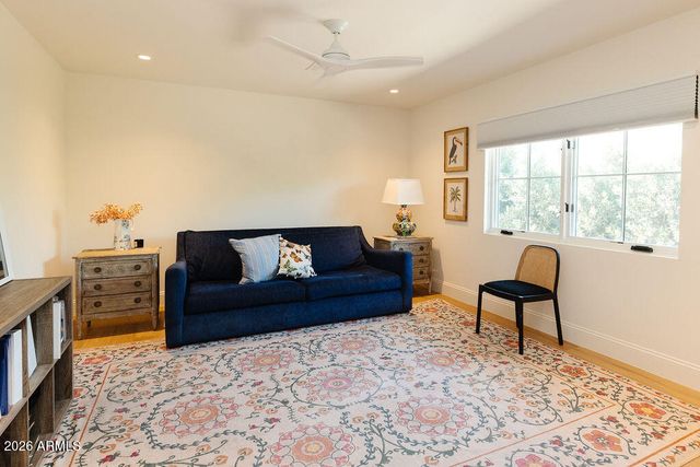 4227 N JOKAKE Drive, Scottsdale, AZ 85251