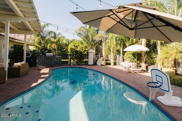 4227 N JOKAKE Drive, Scottsdale, AZ 85251