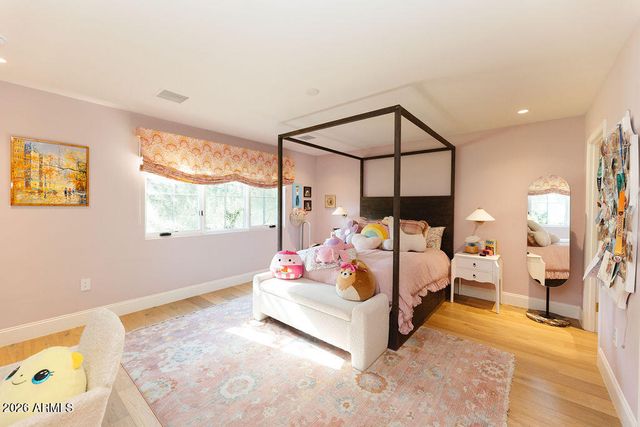 4227 N JOKAKE Drive, Scottsdale, AZ 85251