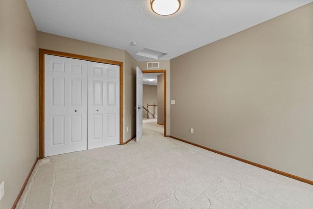 9207 W 136th Street, Savage, MN 55378