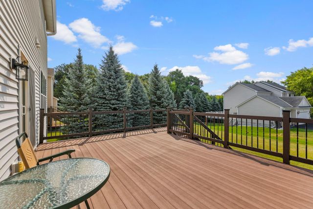9207 W 136th Street, Savage, MN 55378