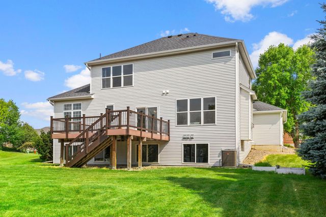 9207 W 136th Street, Savage, MN 55378