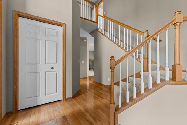 9207 W 136th Street, Savage, MN 55378