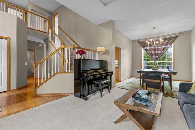 9207 W 136th Street, Savage, MN 55378