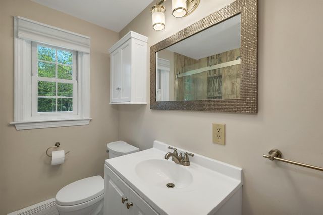 206 Varney Road, Barnstead, NH 03225