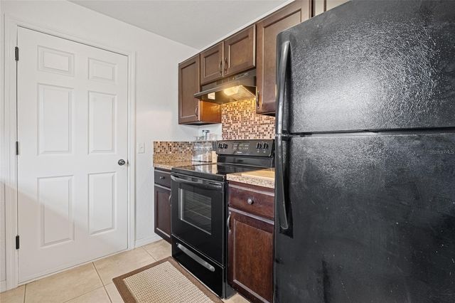 238 OAK LANE CIRCLE, Ocala, FL 34472