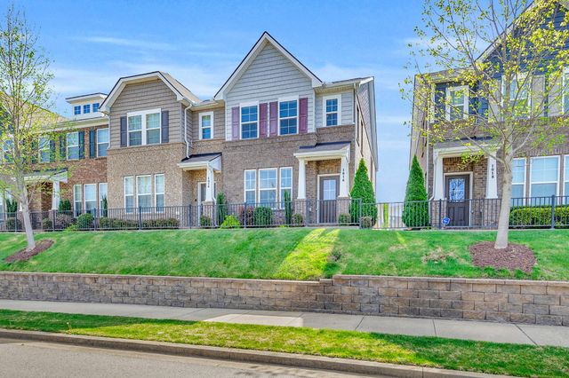 1016 Henley Pvt Ln, Gallatin, TN 37066