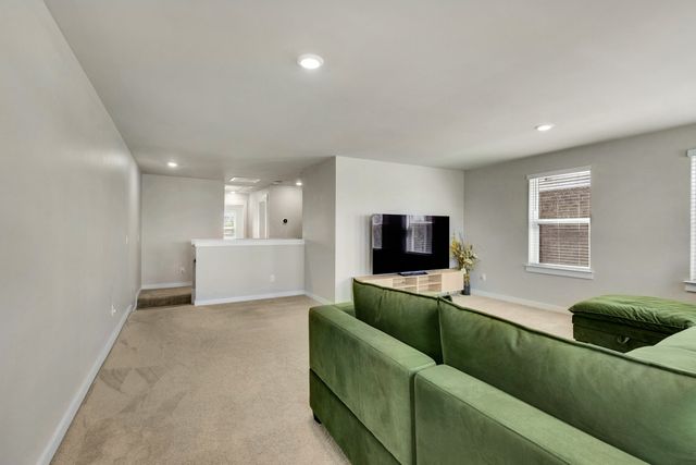 1016 Henley Pvt Ln, Gallatin, TN 37066