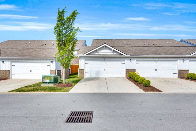 1016 Henley Pvt Ln, Gallatin, TN 37066