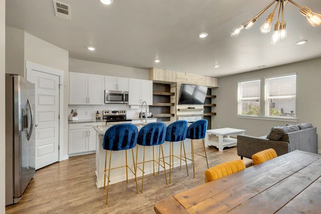 1016 Henley Pvt Ln, Gallatin, TN 37066