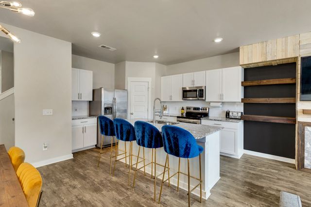 1016 Henley Pvt Ln, Gallatin, TN 37066