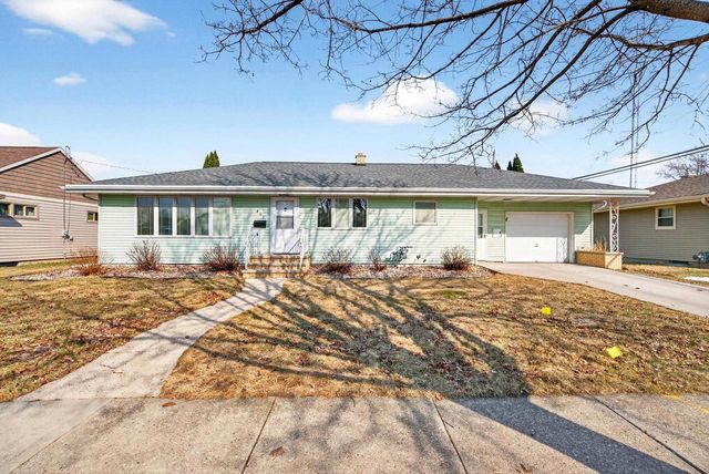 451 ROOSEVELT STREET, Fond Du Lac, WI 54935