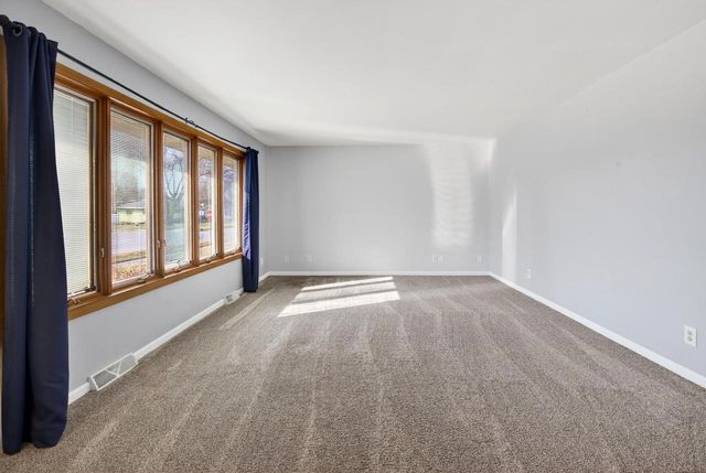 451 ROOSEVELT STREET, Fond Du Lac, WI 54935