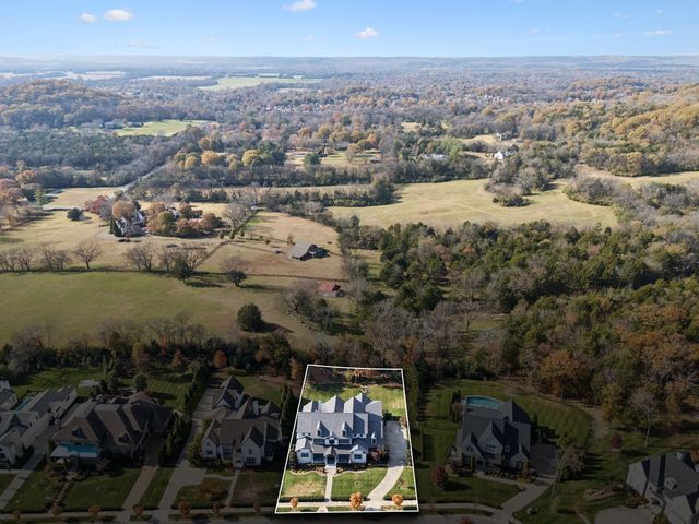 1542 Amesbury Ln, Franklin, TN 37069