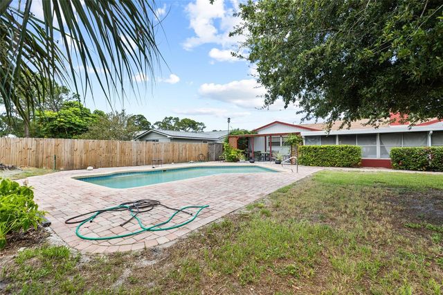 7797 132ND WAY, Seminole, FL 33776