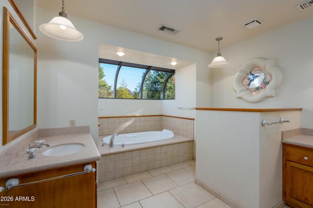 275 Apache Trail, Sedona, AZ 86336