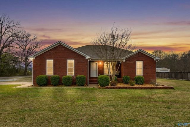 18513 Wells Road, Athens, AL 35613