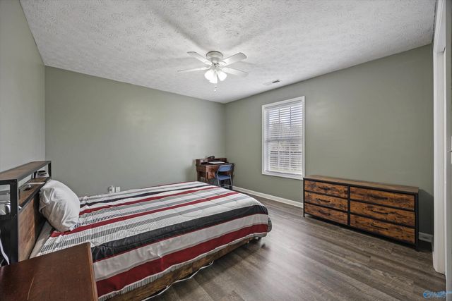 18513 Wells Road, Athens, AL 35613