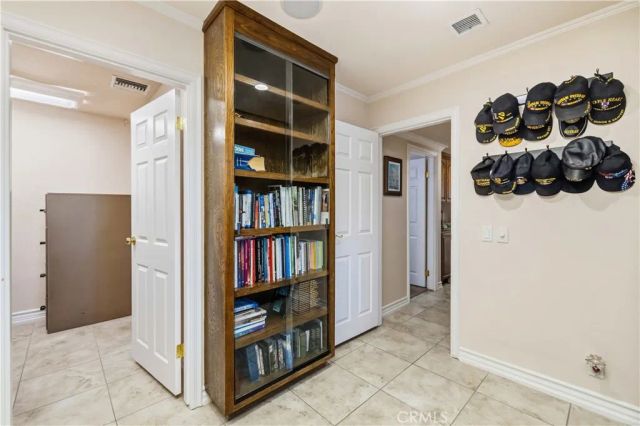 5305 W Avenue M8, Lancaster, CA 93536