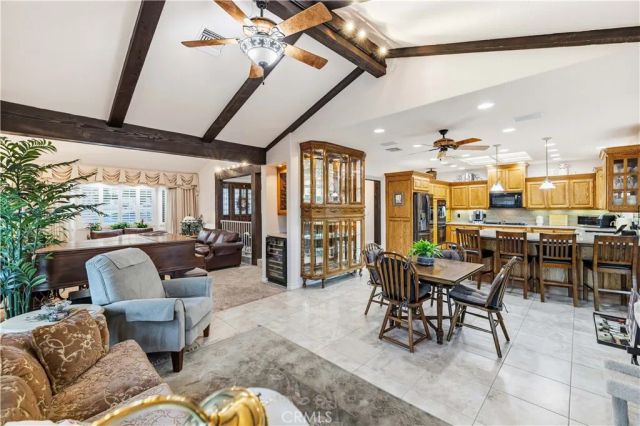 5305 W Avenue M8, Lancaster, CA 93536