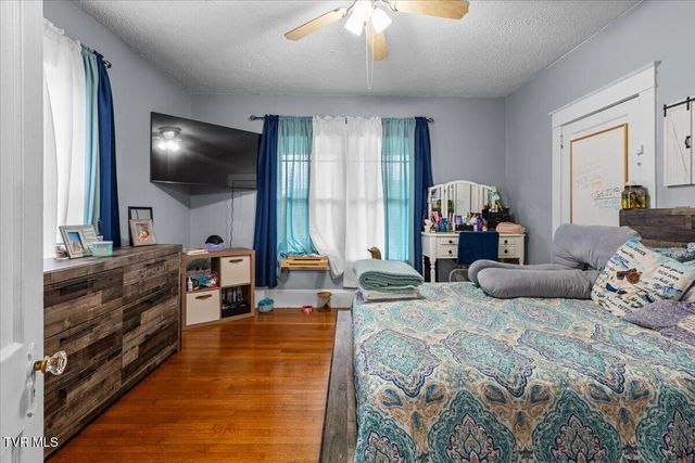 5028 Memorial Boulevard, Kingsport, TN 37664
