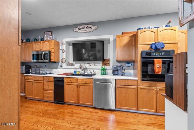 5028 Memorial Boulevard, Kingsport, TN 37664