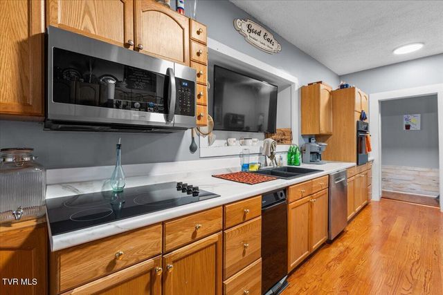 5028 Memorial Boulevard, Kingsport, TN 37664