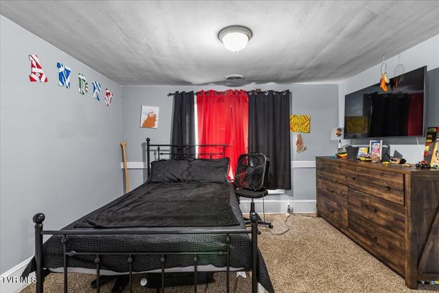 5028 Memorial Boulevard, Kingsport, TN 37664