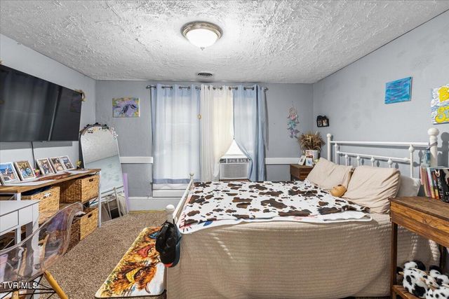 5028 Memorial Boulevard, Kingsport, TN 37664