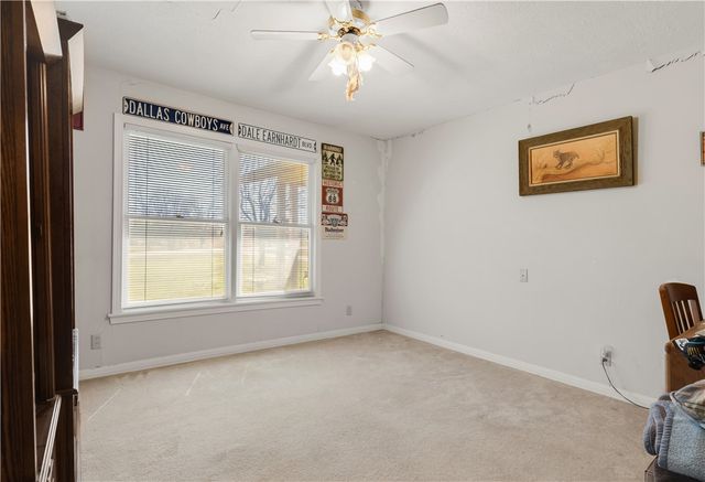 4269 Wilcox Lane, Bryan, TX 77808