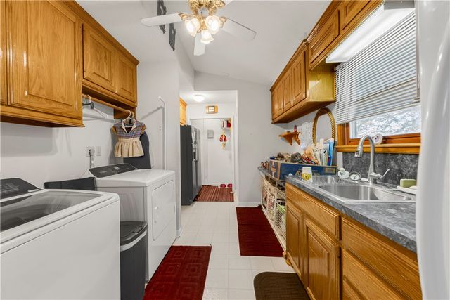 4269 Wilcox Lane, Bryan, TX 77808