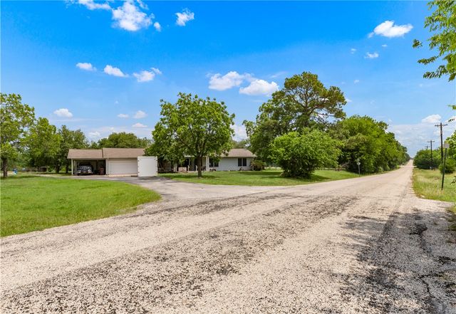 4269 Wilcox Lane, Bryan, TX 77808