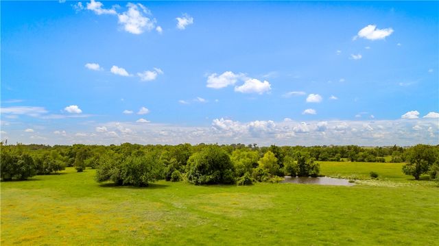 4269 Wilcox Lane, Bryan, TX 77808
