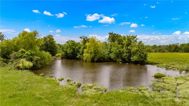 4269 Wilcox Lane, Bryan, TX 77808