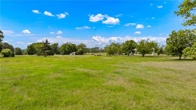 4269 Wilcox Lane, Bryan, TX 77808
